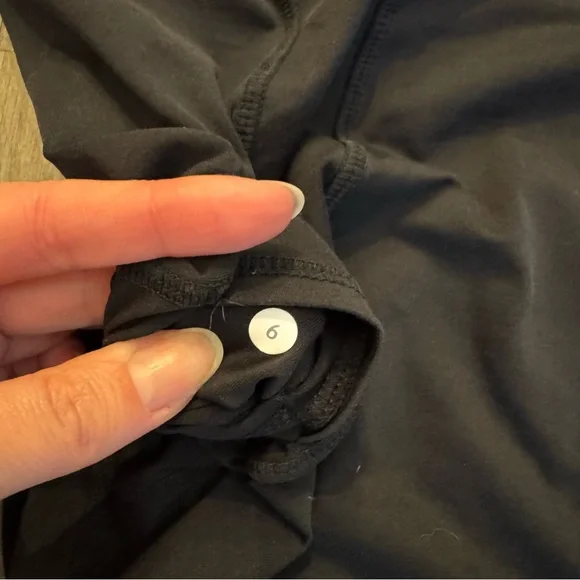 Black Lululemon Pleated Tank Top - Picture 3 of 8